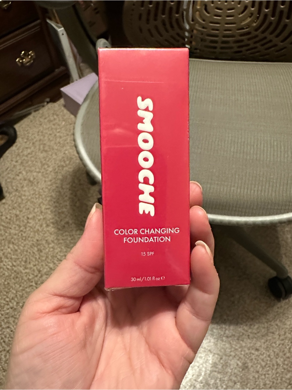 Color-Adapting Foundation – Rose Shade - Picture 4 of 4